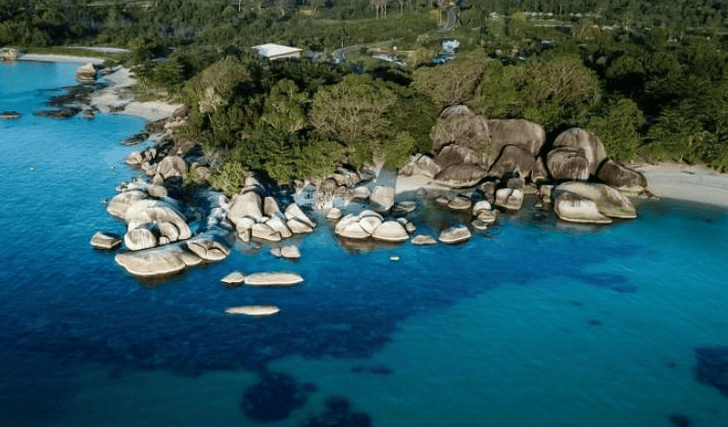 Tanjung Kelayang Surga Bahari di Belitung yang Memikat