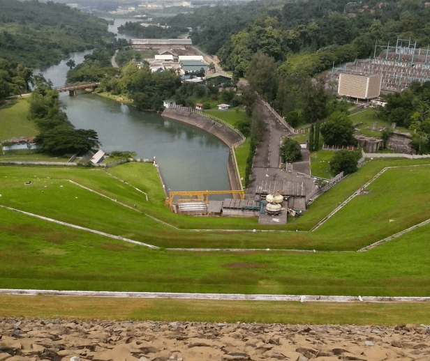 Waduk Jatiluhur: Pesona Wisata Air dan Keindahan Alam