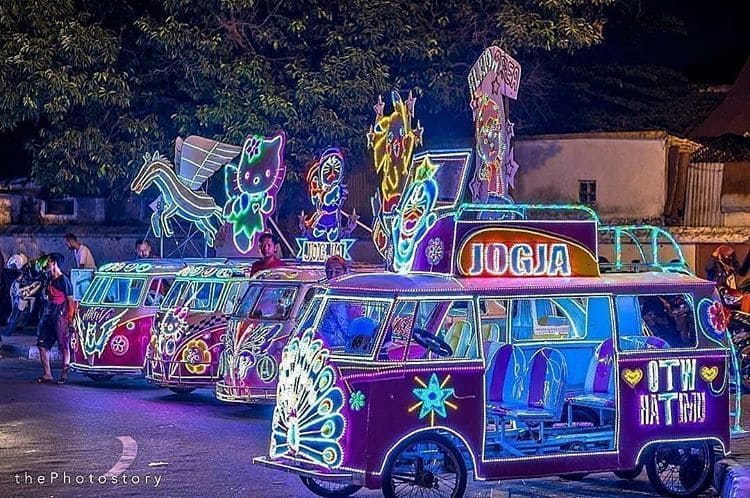 Alun-Alun Kidul Destinasi Santai di Jantung Kota Yogyakarta