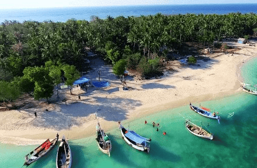 Pantai Gili Labak Surga Tropis Tenang di Ujung Madura